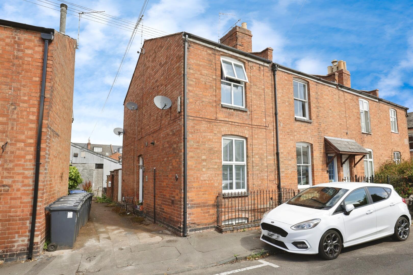 5B, Cross Road, Leamington Spa